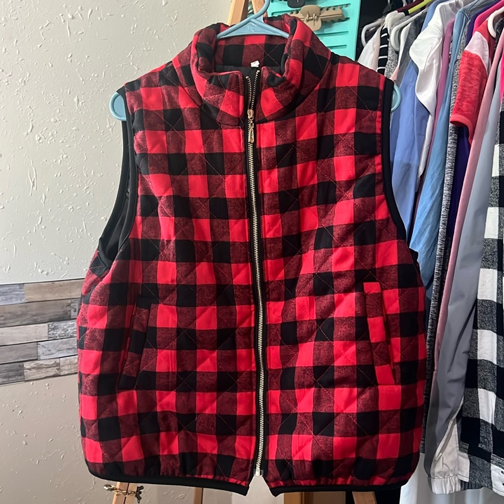 NWOT Flannel vest